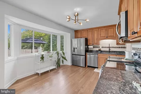 2411 Lillian Dr, Silver Spring, MD 20902 photo 11