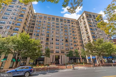 7710 Woodmont Ave #203, Bethesda, MD 20814