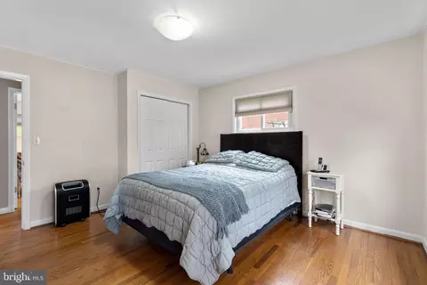 Bedroom - 1305 Magnolia Rd, Silver Spring, MD 20905 photo 1 of 4