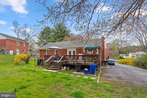 Exterior - 1305 Magnolia Rd, Silver Spring, MD 20905 photo 1 of 7