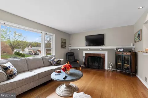 Living - 1305 Magnolia Rd, Silver Spring, MD 20905 photo 2 of 2