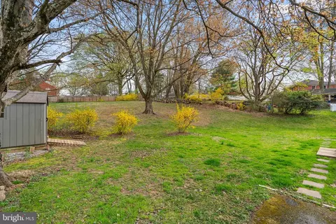 Exterior - 1305 Magnolia Rd, Silver Spring, MD 20905 photo 4 of 7
