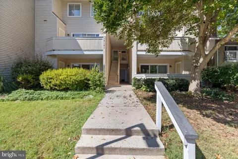 13121 Wonderland Way #13-140, Germantown, MD 20874