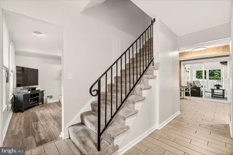Entry Way - 19624 Westerly Ave, Poolesville, MD 20837 photo 2 of 6
