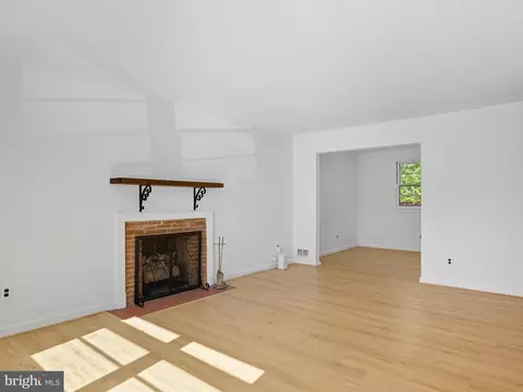 12907 Matey Rd, Silver Spring, MD 20906 photo 5
