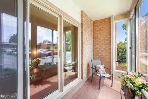 3630 Gleneagles Dr #8-2B, Silver Spring, MD 20906 photo 4