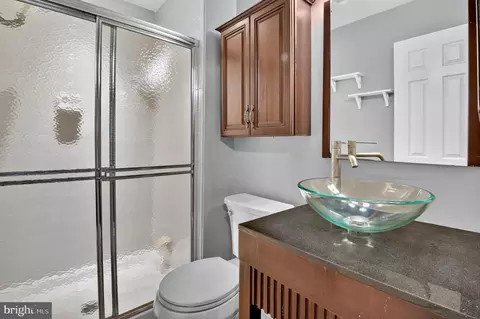 10808 Drawbridge Ct, Silver Spring, MD 20902 photo 17