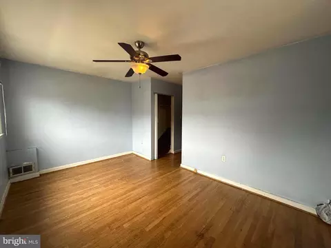 Living - 1018 Ruatan St, Silver Spring, MD 20903 photo 3 of 5