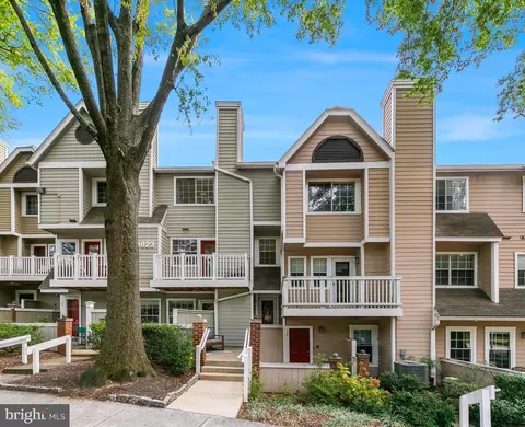 10823 Hampton Mill Ter #130, Rockville, MD 20852