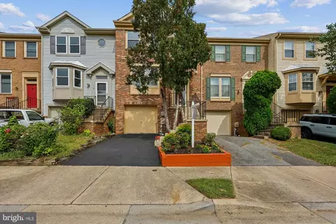 108 Leafcup Ct, Gaithersburg, MD 20878