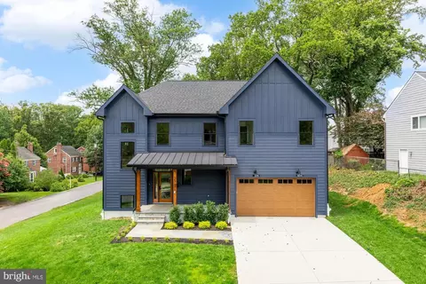 2701 Blaine Dr, Chevy Chase, MD 20815