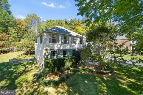 15104 Winstead Ln, Silver Spring, MD 20905