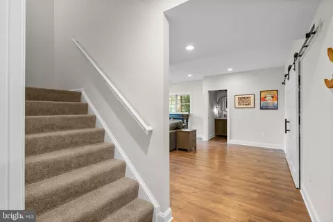 Entry Way - 15421 Conrad Spring Rd, Boyds, MD 20841 photo 5 of 7
