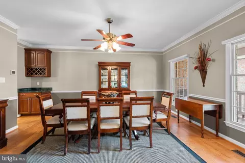 Dining - 15421 Conrad Spring Rd, Boyds, MD 20841 photo 2 of 3