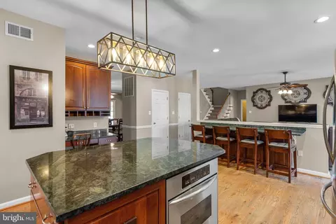 Kitchen - 15421 Conrad Spring Rd, Boyds, MD 20841 photo 4 of 4