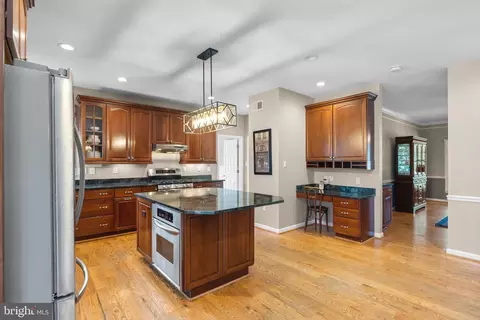 Kitchen - 15421 Conrad Spring Rd, Boyds, MD 20841 photo 3 of 4