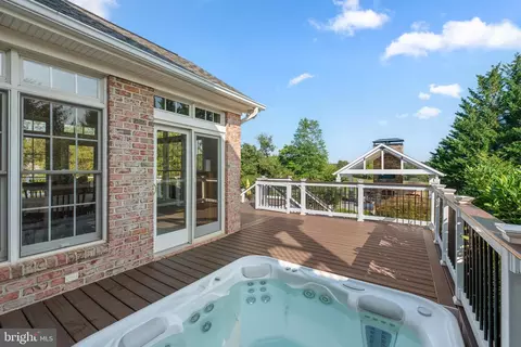 Exterior - 15421 Conrad Spring Rd, Boyds, MD 20841 photo 6 of 17