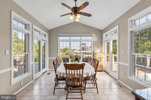 Dining - 15421 Conrad Spring Rd, Boyds, MD 20841 photo 3 of 3