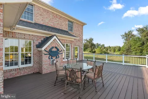Exterior - 15421 Conrad Spring Rd, Boyds, MD 20841 photo 13 of 17