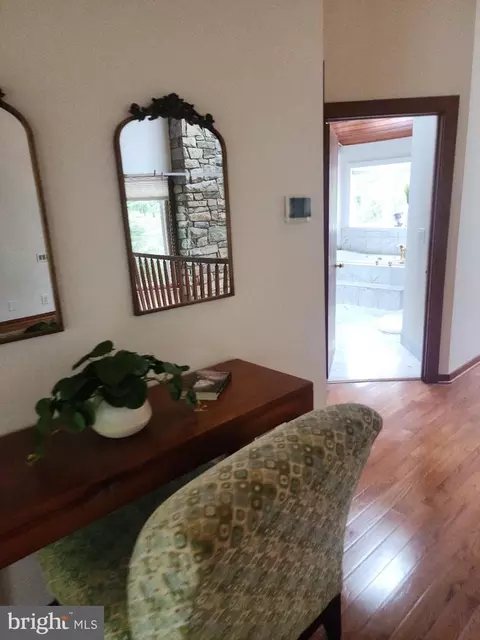 Entry Way - 416 Marshall Manor Dr, Silver Spring, MD 20905 photo 1 of 3
