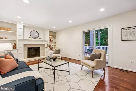 11509 Paramus Dr, Gaithersburg, MD 20878 photo 16