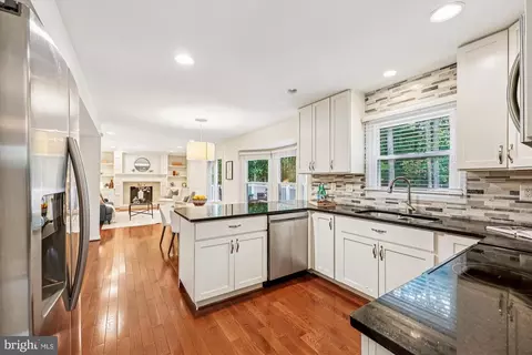 11509 Paramus Dr, Gaithersburg, MD 20878 photo 10