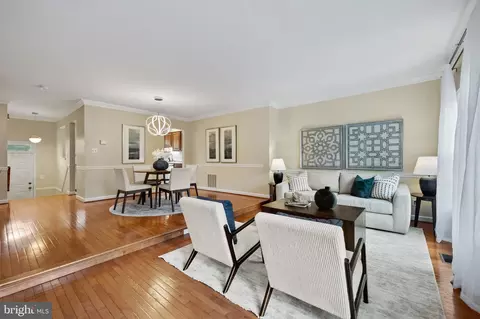 2822 Strauss Ter, Silver Spring, MD 20904 photo 2