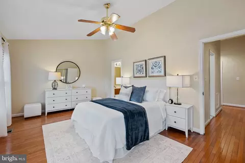 2822 Strauss Ter, Silver Spring, MD 20904 photo 13
