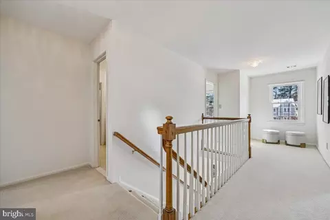 9825 Korman Ct, Potomac, MD 20854 photo 37