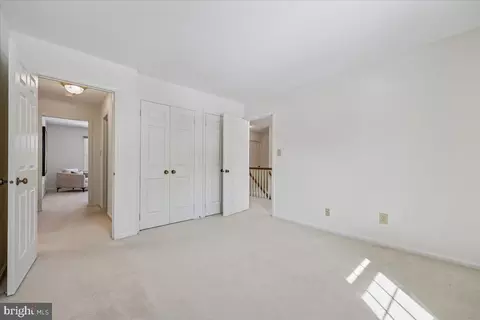 9825 Korman Ct, Potomac, MD 20854 photo 33