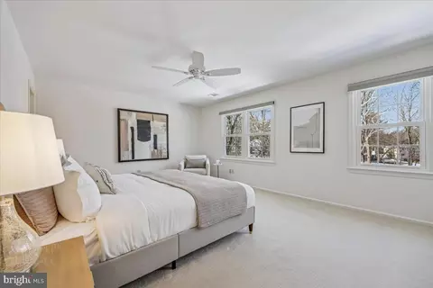 9825 Korman Ct, Potomac, MD 20854 photo 26