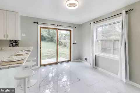 2427 Churchill Rd, Silver Spring, MD 20902 photo 4