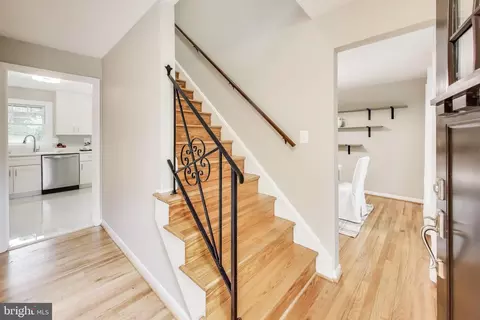 2427 Churchill Rd, Silver Spring, MD 20902 photo 11
