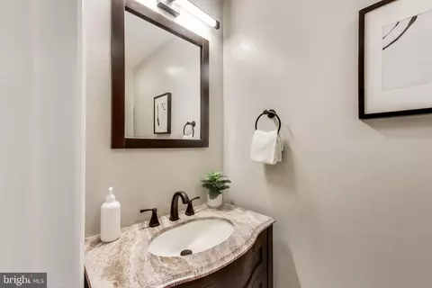2427 Churchill Rd, Silver Spring, MD 20902 photo 10