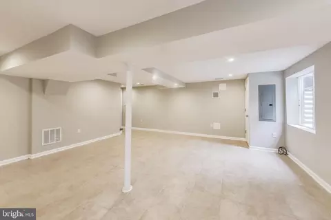 2427 Churchill Rd, Silver Spring, MD 20902 photo 24