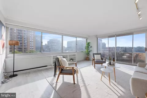 4515 Willard Ave #1203S, Chevy Chase, MD 20815