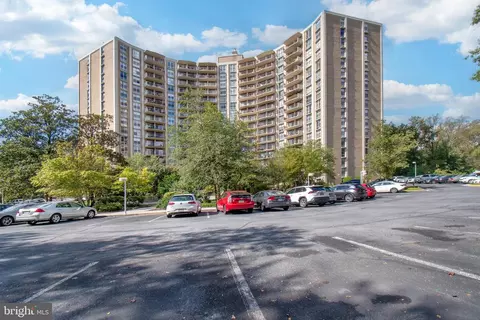 9039 Sligo Creek Pkwy #416, Silver Spring, MD 20901