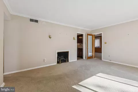 Living - 1523 Crest Rd, Silver Spring, MD 20902 photo 1 of 5