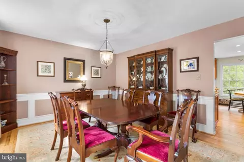2316 Hidden Valley Ln, Silver Spring, MD 20904 photo 9