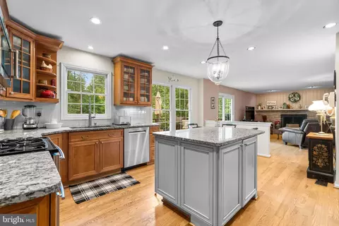 2316 Hidden Valley Ln, Silver Spring, MD 20904 photo 11