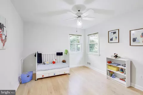 Bedroom - 9613 Lorain Ave, Silver Spring, MD 20901 photo 4 of 6