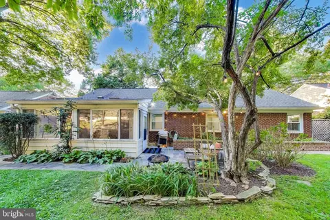 Exterior - 9613 Lorain Ave, Silver Spring, MD 20901 photo 6 of 13