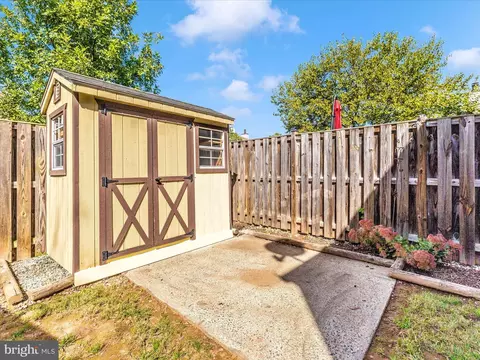 17422 Hughes Rd, Poolesville, MD 20837 photo 47