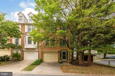 5430 Whitley Park Ter, Bethesda, MD 20814