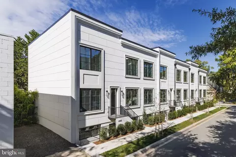 6960 West Ave, Chevy Chase, MD 20815