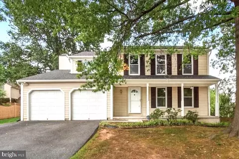 17840 Hazelcrest Dr, Gaithersburg, MD 20877