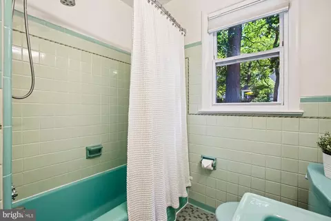 1412 Crestridge Dr, Silver Spring, MD 20910 photo 21
