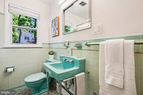 1412 Crestridge Dr, Silver Spring, MD 20910 photo 20