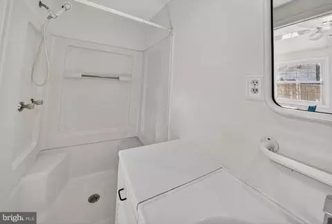 Bath - 10018 Brookmoor Dr, Silver Spring, MD 20901 photo 2 of 3