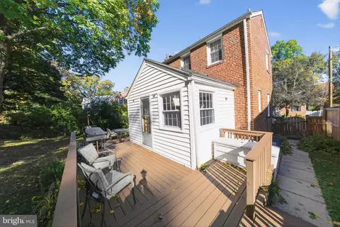 Exterior - 10018 Brookmoor Dr, Silver Spring, MD 20901 photo 6 of 7
